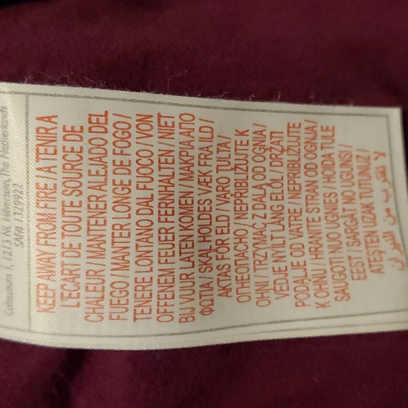 Nike top - Picture 4 of 7